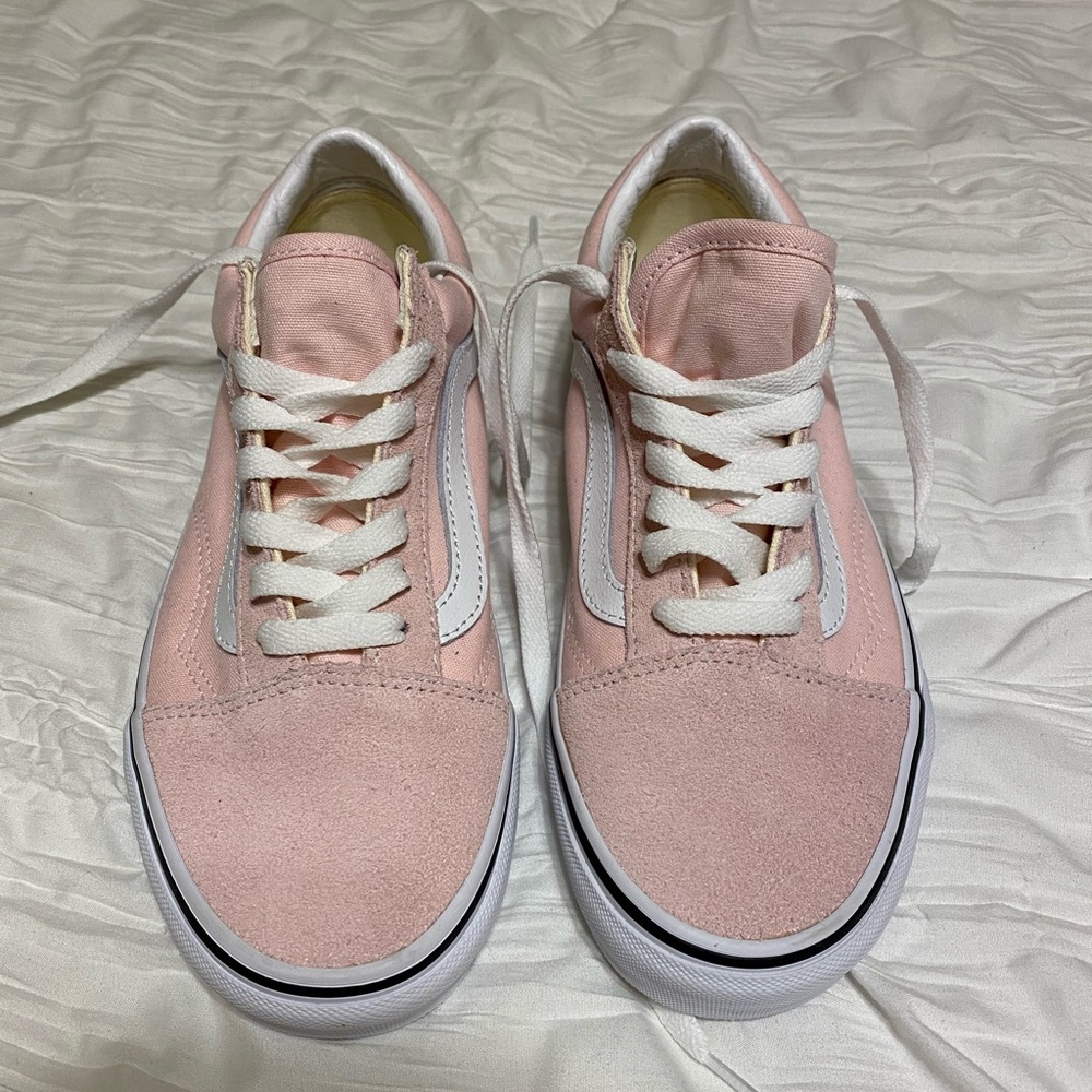 Vans Classic Old Skool Women’s size 7.5 Pink